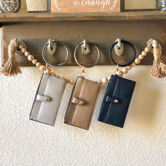 Bangle Wristlet - Black - Picture 2 of 8